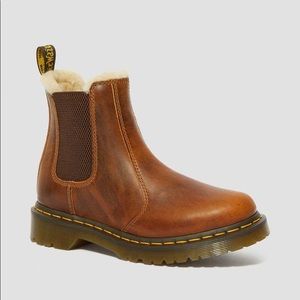 Dr. Martens 2976 Leonore Faux Fur Lined Chelsea Boots